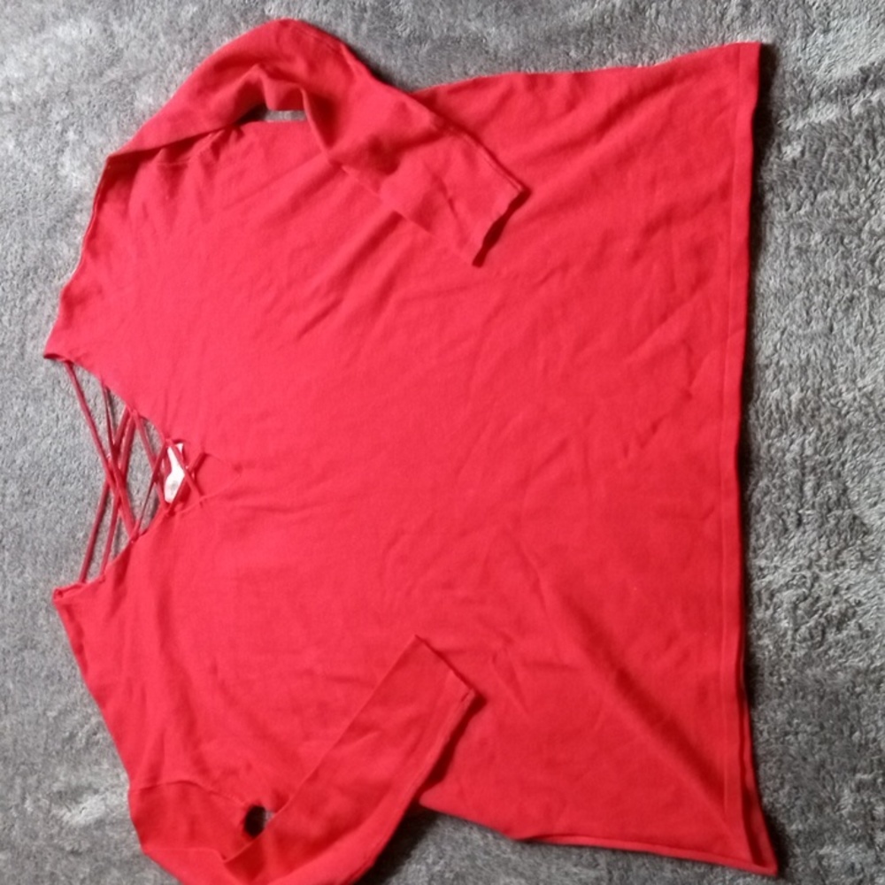 Honey Punch laced neck oversize top